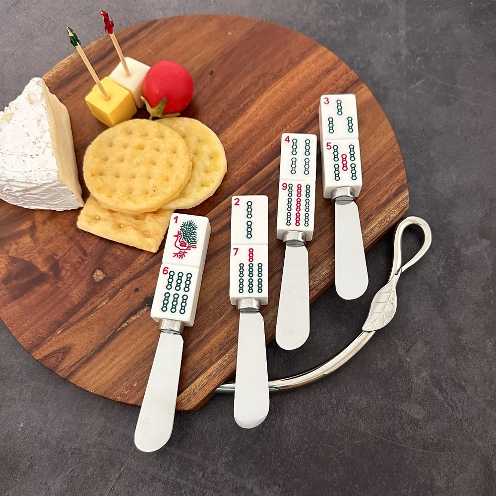 Mahjong Decor 4-Piece Hand Painted Resin Handle with Steel Blade, Bamboo Charm